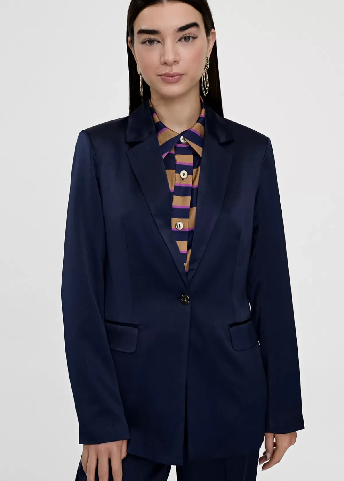 Online Americana efecto satén Americanas Y Blazers