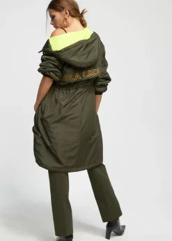 New Anorak acolchado con capucha Abrigos Y Cazadoras