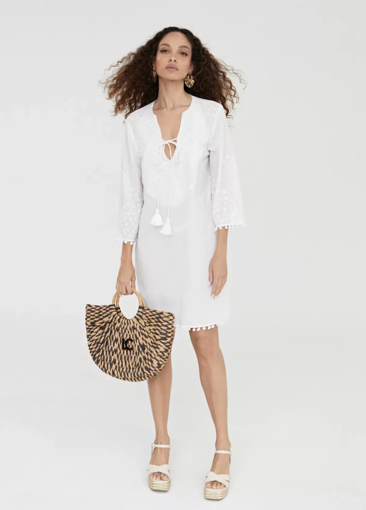 Clearance Caftan corto con bordado Baño