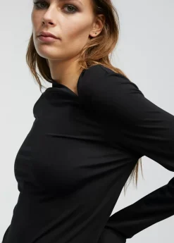 Clearance Camiseta detalle cuello Camisetas Y Tops