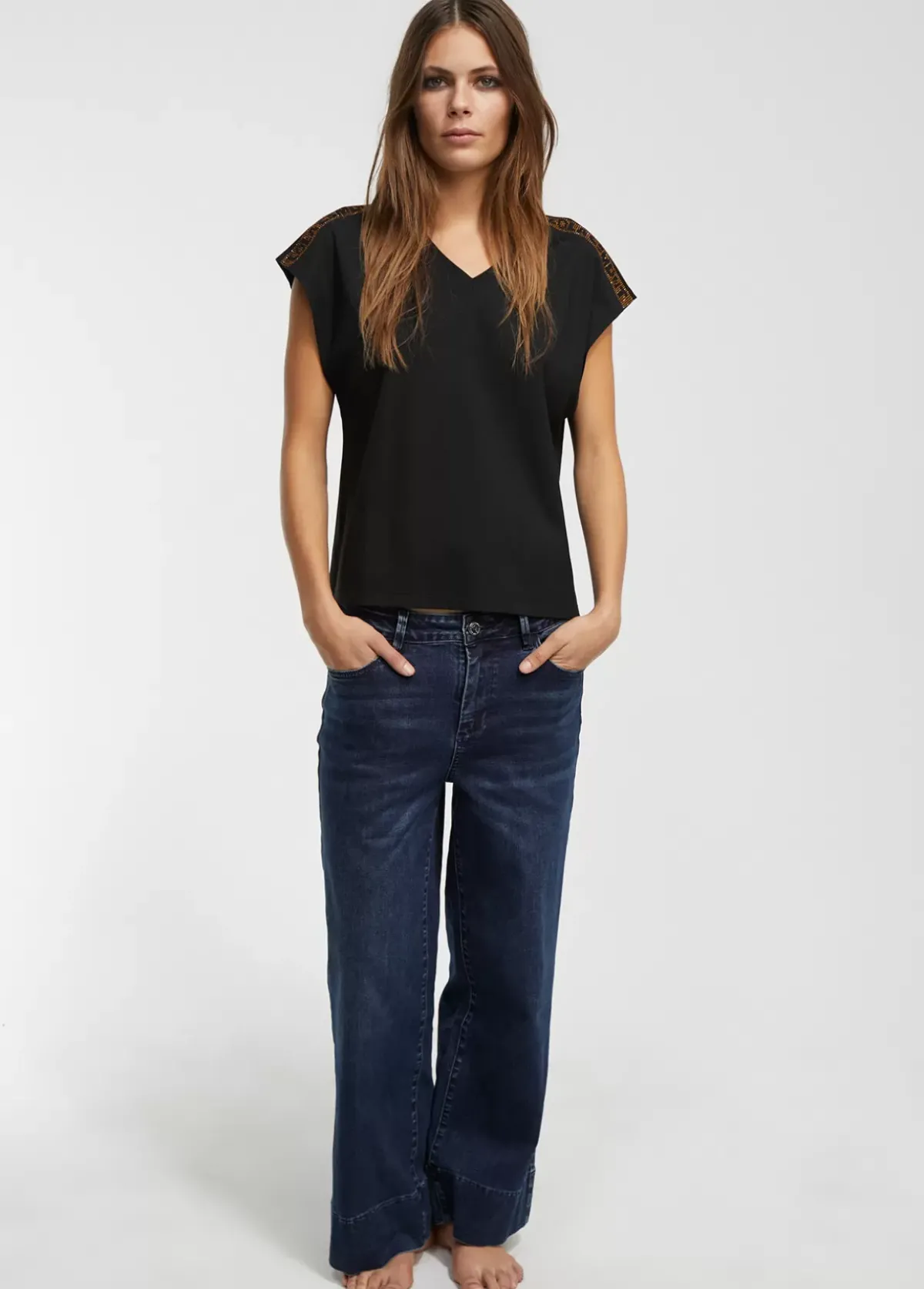 Outlet Camiseta detalle hombros Camisetas Y Tops