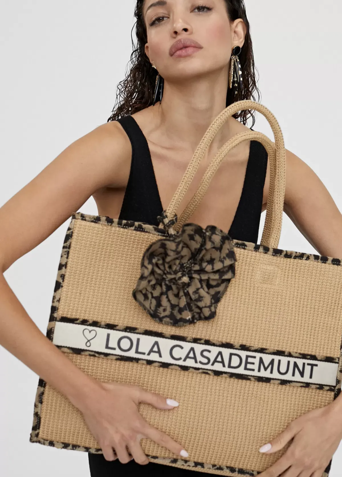 Outlet Capazo detalles animal print Bolsos|Baño