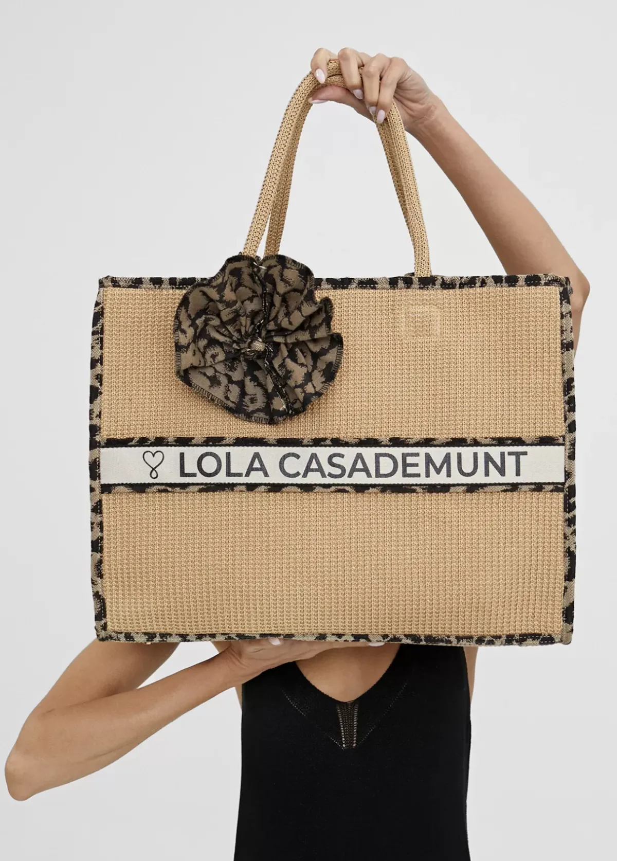 Outlet Capazo detalles animal print Bolsos|Baño