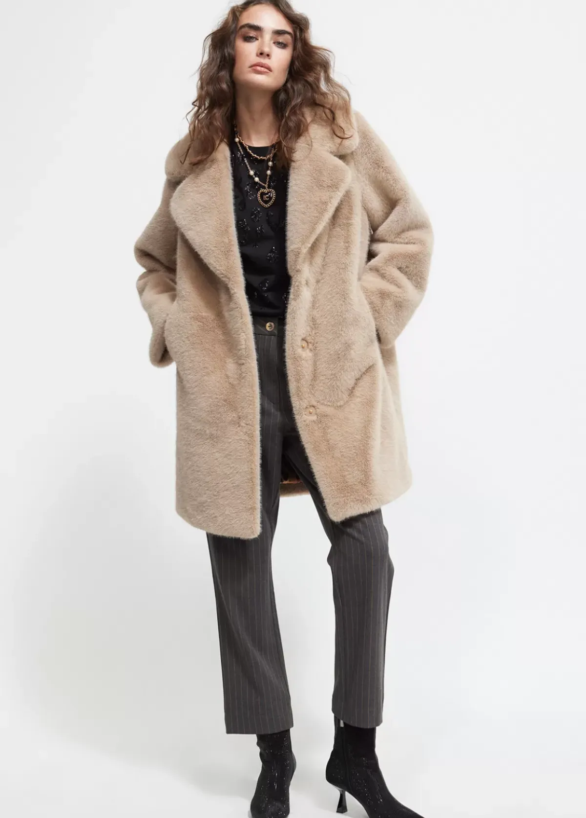 Outlet Chaqueta de pelo Abrigos Y Cazadoras