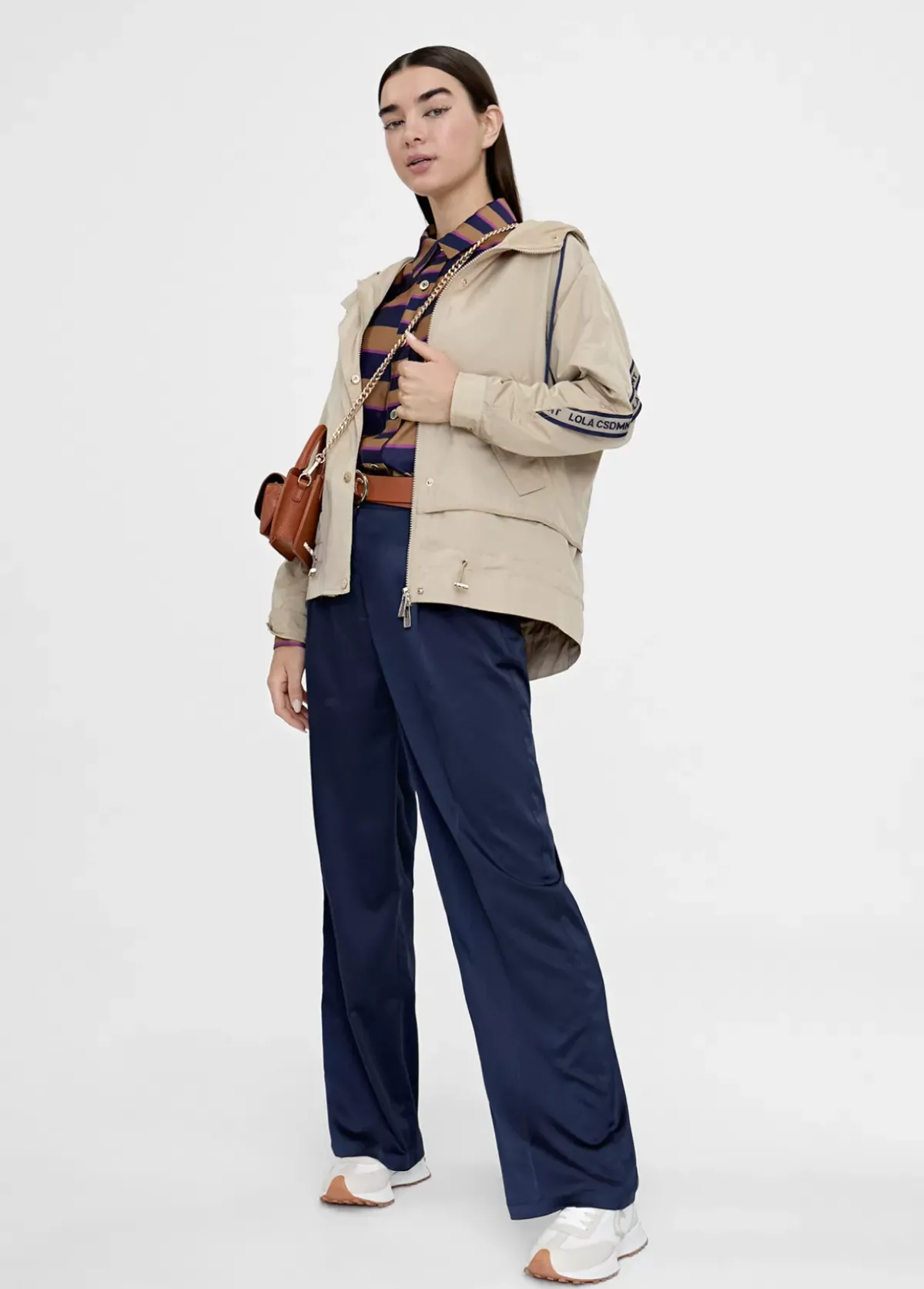 Chaqueta deportiva con capucha Chaquetas Y Gabardinas