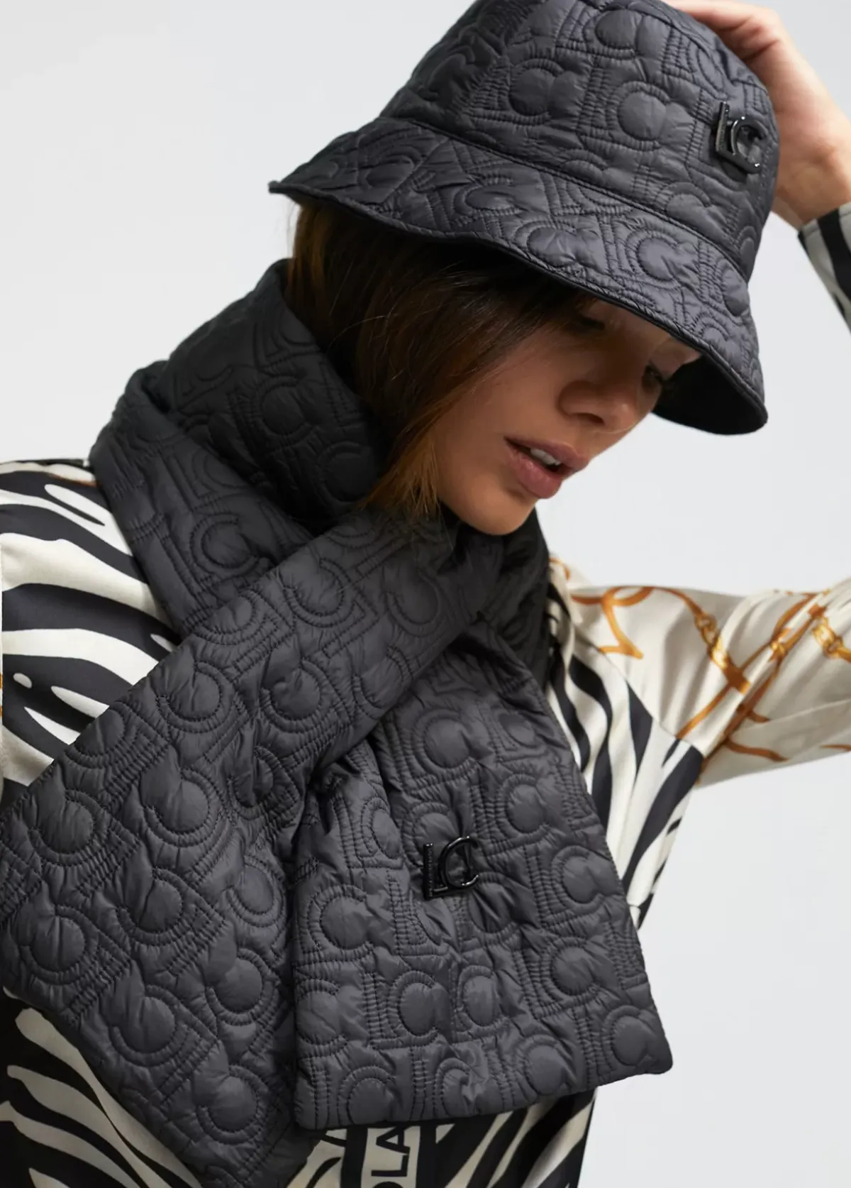 Online Gorro tipo bucket acolchado Gorros Sombreros Y Guantes