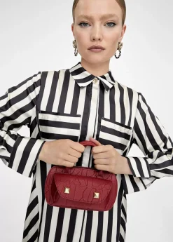 Mini bandolera con logo grabado Bolsos