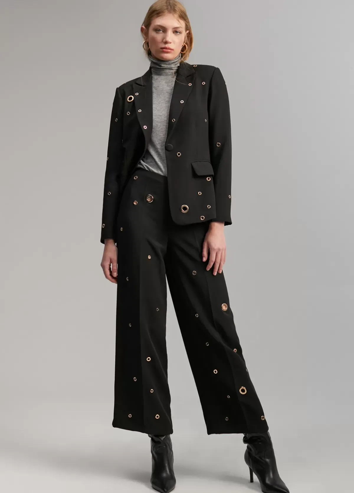 Outlet Pantalón detalle eyelets Pantalones