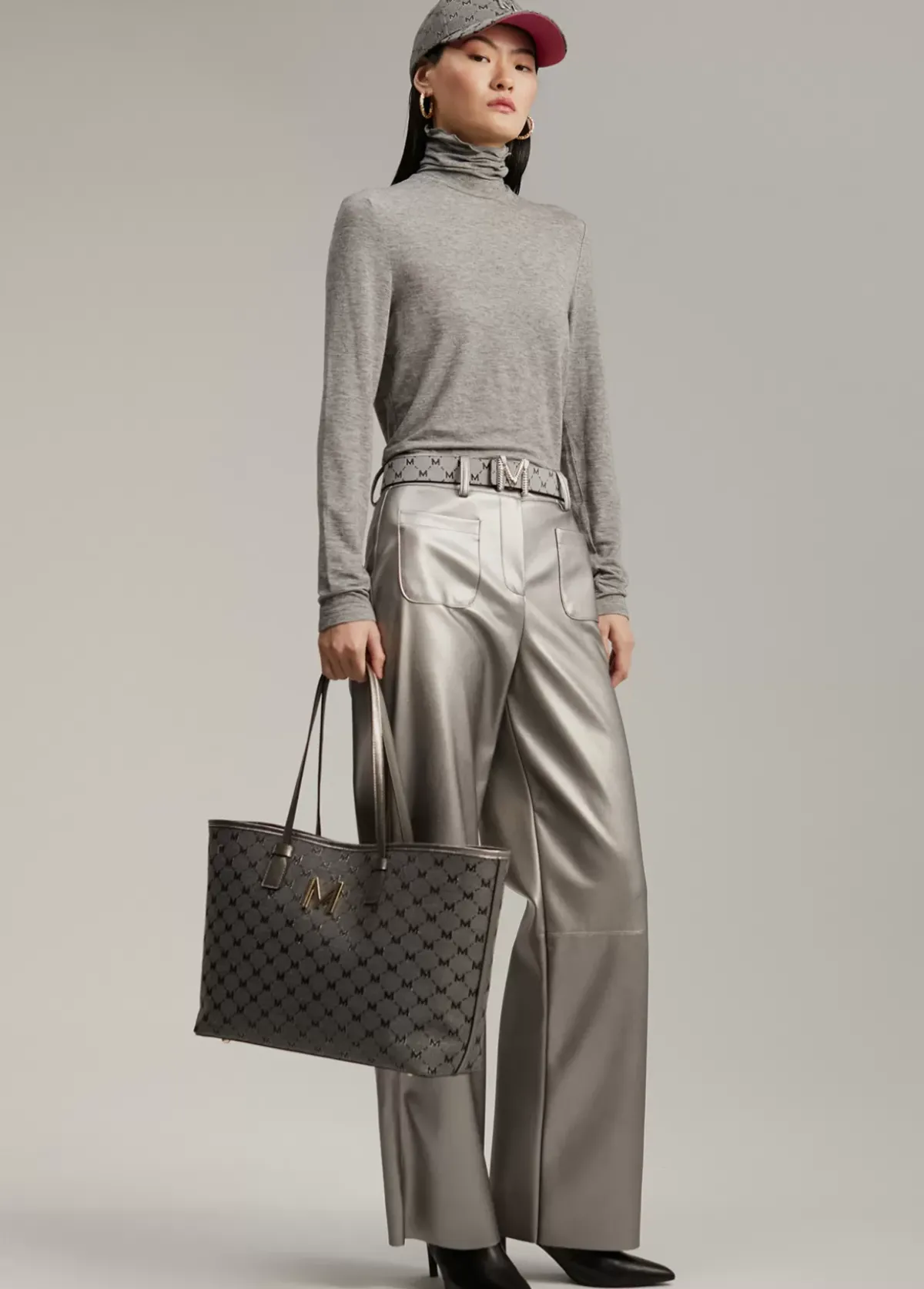 Outlet Pantalón efecto piel Pantalones