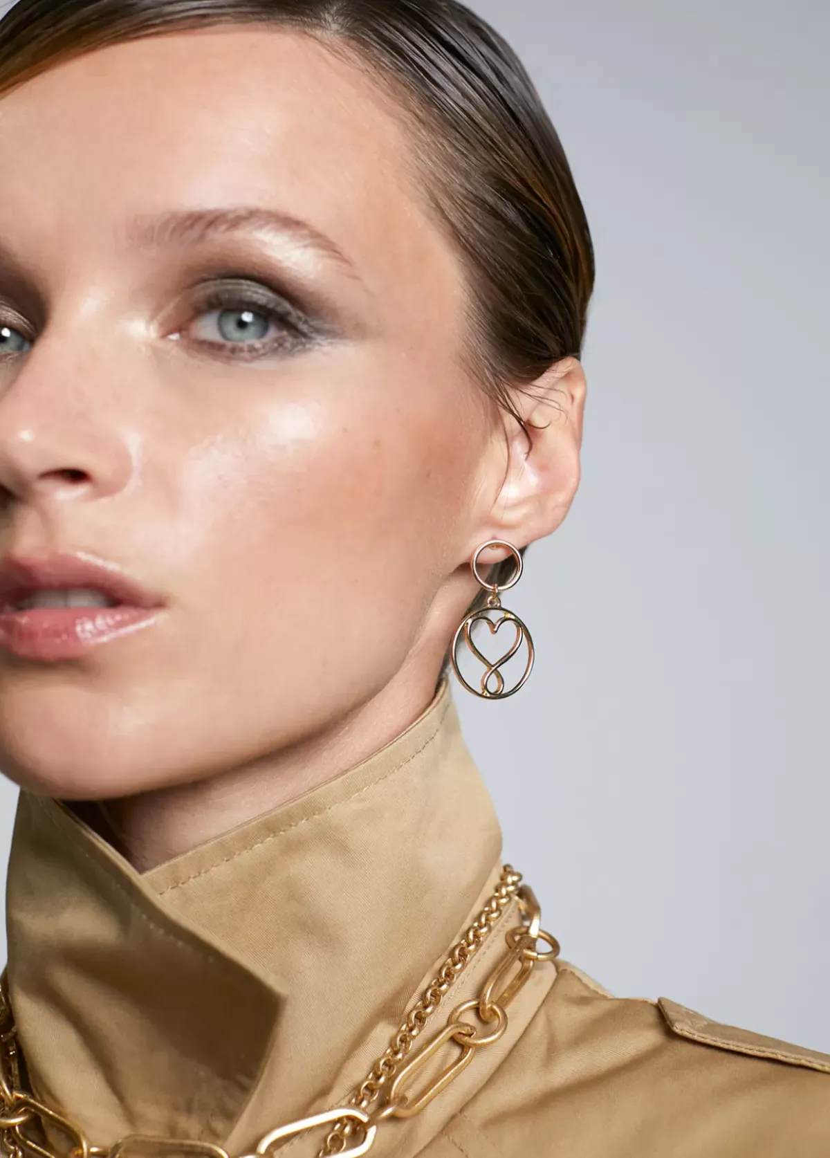 Discount Pendientes circulo y corazón infinito Pendientes