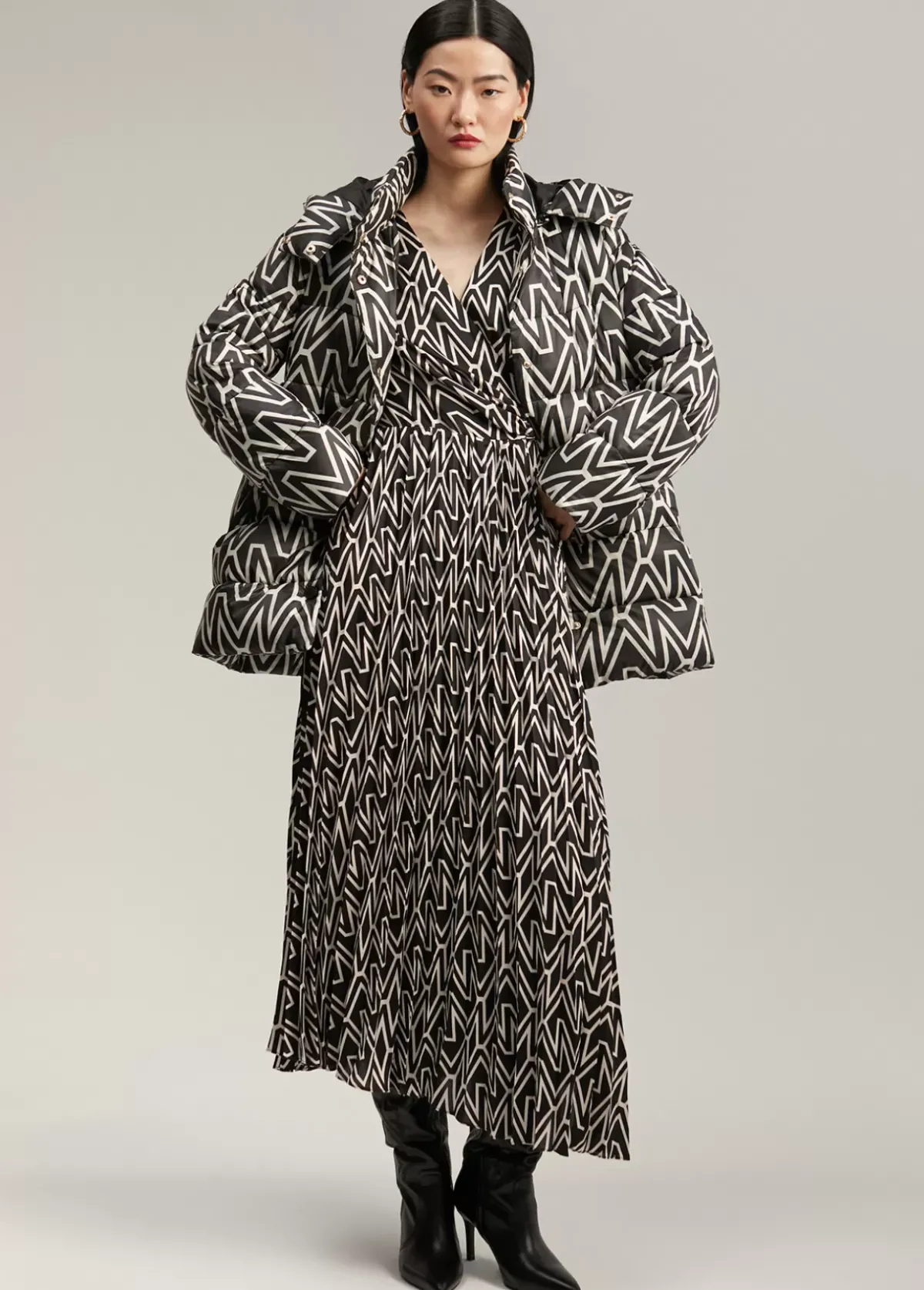 Outlet Vestido monograma bicolor Vestidos Y Faldas